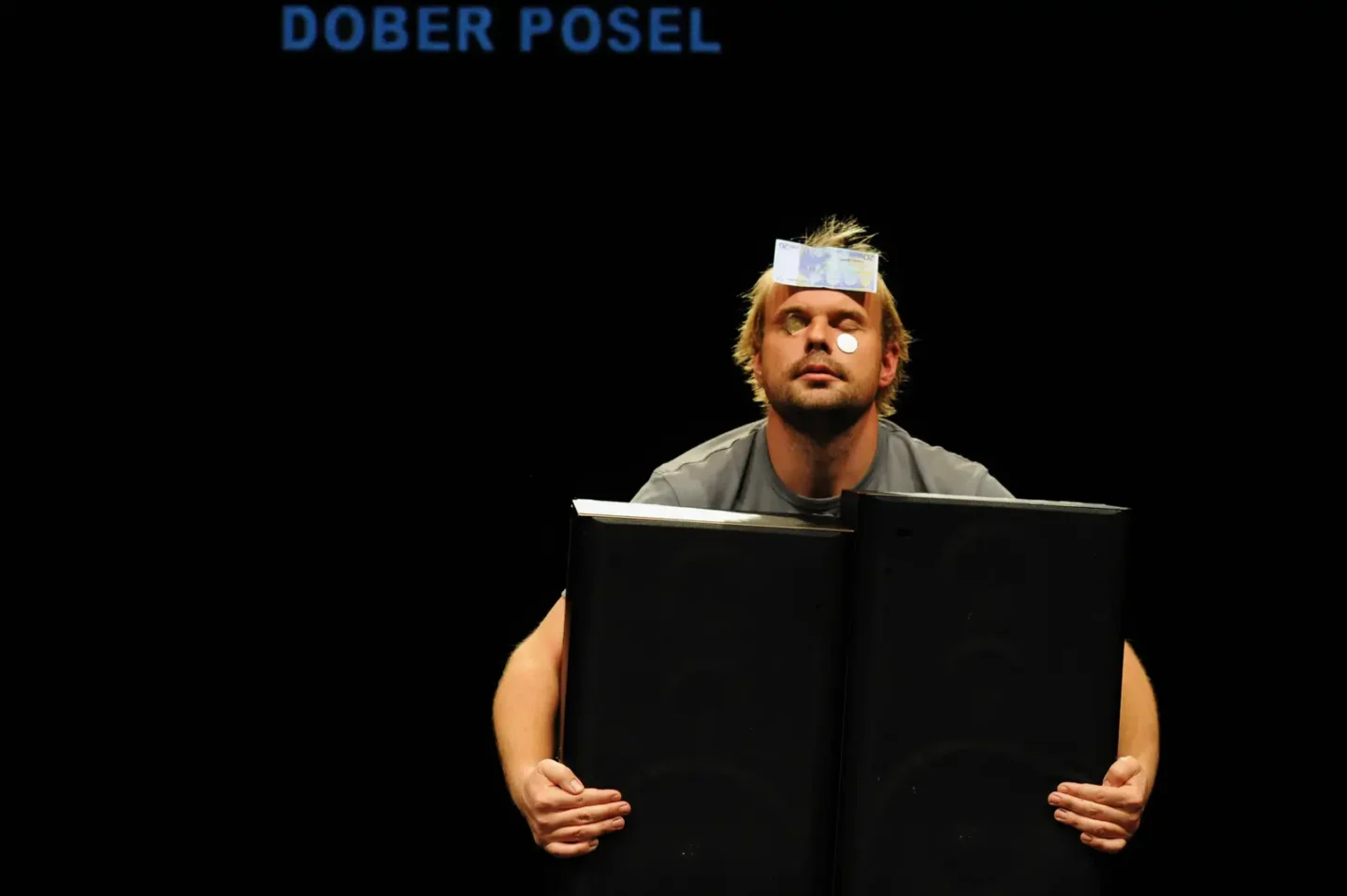 Dober posel • Video 52:49