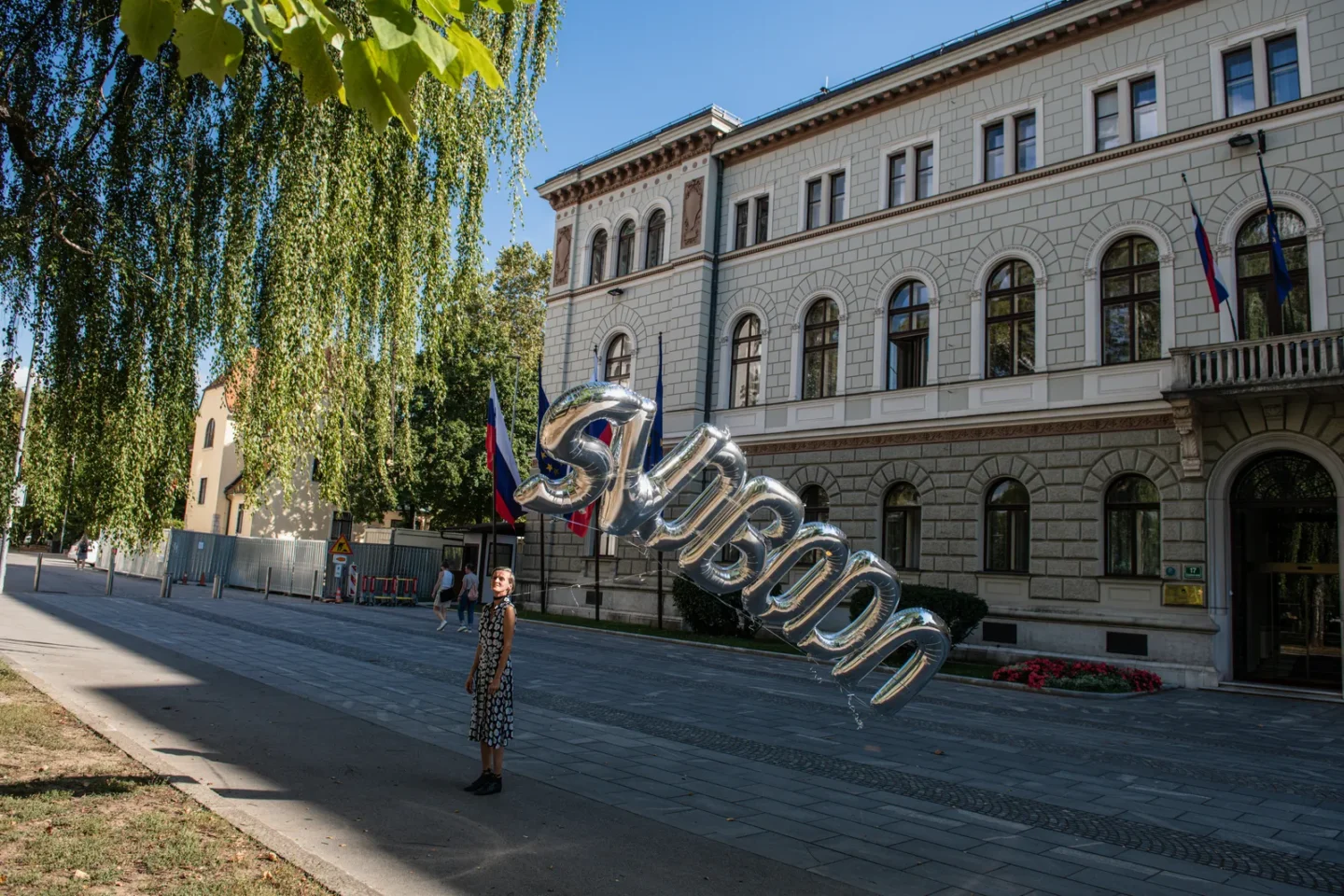 Svoboda vodi ljudstvo Video